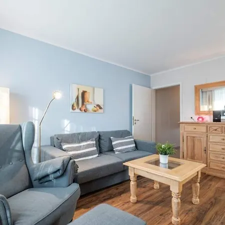 Gorch-fock-park App 1a * Timmendorfer Strand